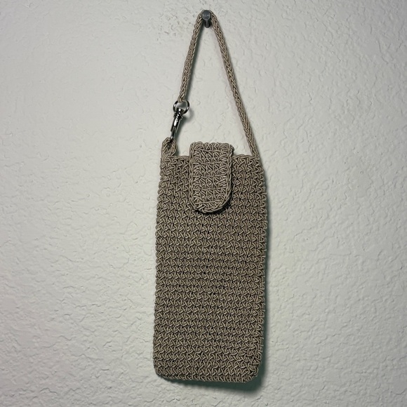 Vintage Accessories - Vintage Woven Tan Clip On Sunglasses Case